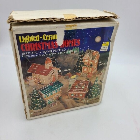 Vintage Christmas Village Gothic House Hand Painted Electric Christmas Tree Box - Picture 6 of 7